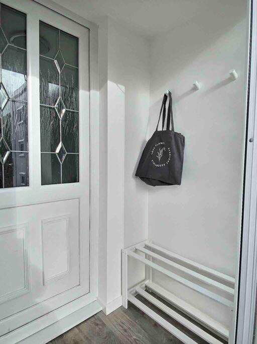 Home In Solihull - Near Nec, Bhx & Solihull Town Centre Birmingham Exteriör bild